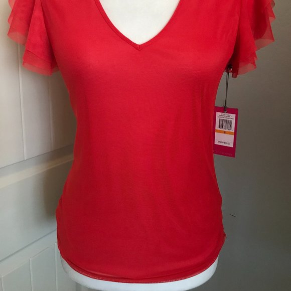 Vince Camuto Flutter Cap Sleeve Mesh Overlay Bright Coral V-Neck Top NWT Small - Picture 2 of 10